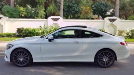 AMG COUPE MERCEDES C200“” TOP OPTIONS “” GCC “ PANORAMIC ROOF “” KEYLESS “” LOW MILES