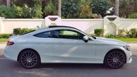 AMG COUPE MERCEDES C200“” TOP OPTIONS “” GCC “ PANORAMIC ROOF “” KEYLESS “” LOW MILES