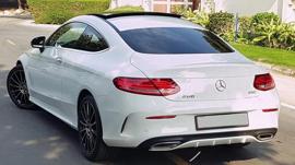 AMG COUPE MERCEDES C200“” TOP OPTIONS “” GCC “ PANORAMIC ROOF “” KEYLESS “” LOW MILES