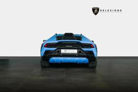 Lamborghini Huracan Sterrato