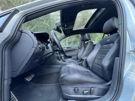 SLIVER VW GOLF R • GCC • SPORTY DESIGN • FULL OPTIONS • ACCIDENTS FREE
