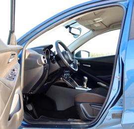 Mazda 2 2020 1.5 L GCC, original paint, accident-free, in excellent condition, 572 P.M