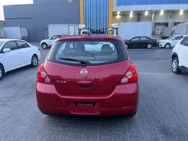 For sale Nissan Tiida 2008 model HB full option gcc