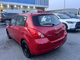 For sale Nissan Tiida 2008 model HB full option gcc