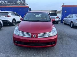 For sale Nissan Tiida 2008 model HB full option gcc