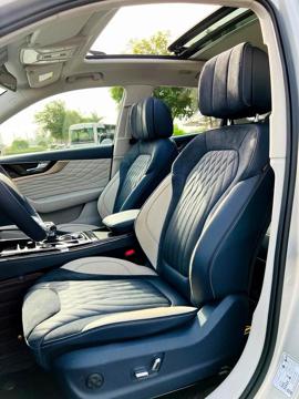 HONGQI HS5 40TD FLAGSHIP AWD FULL OPTION GCC SINGLE OWNER FULL SERVICE HISTORY  UNDER WARRANTY