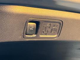 XLT full options under warranty not negotiableفل اوبشن السعر نهائي