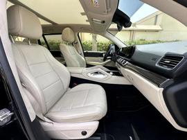 Mercedes GLS 2021.